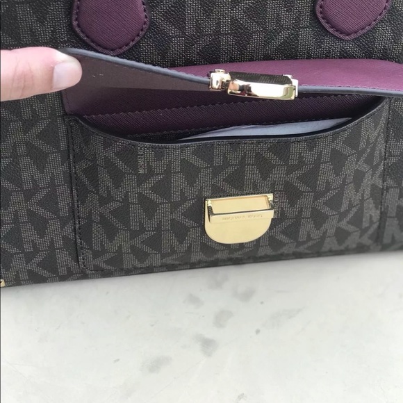 Authentic Michael Kors Bridgette handbag&wallet - Picture 4 of 8